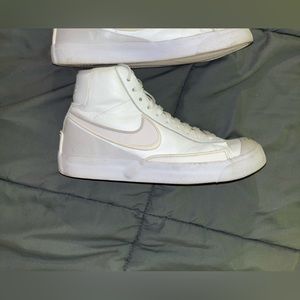 Nike blazer